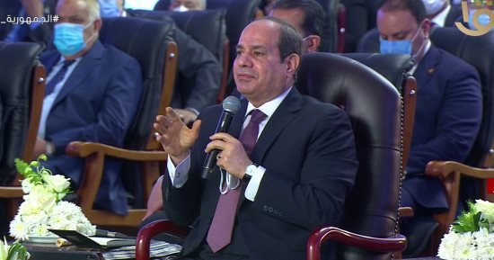 السيسي: المراكز الرقمية بالعاصمة الإدارية مؤمنة تماما ولا يمكن اختراقها